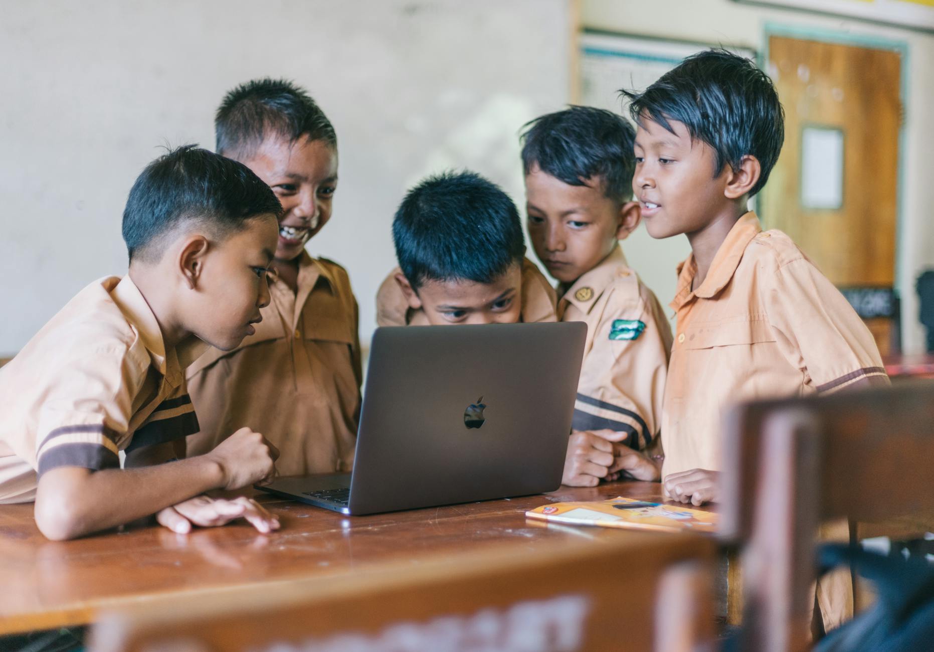 Rasa Ingin Tahu: Jurus Ampuh Bikin Bisnis Melejit di Era Perubahan (Wajib Tahu!)