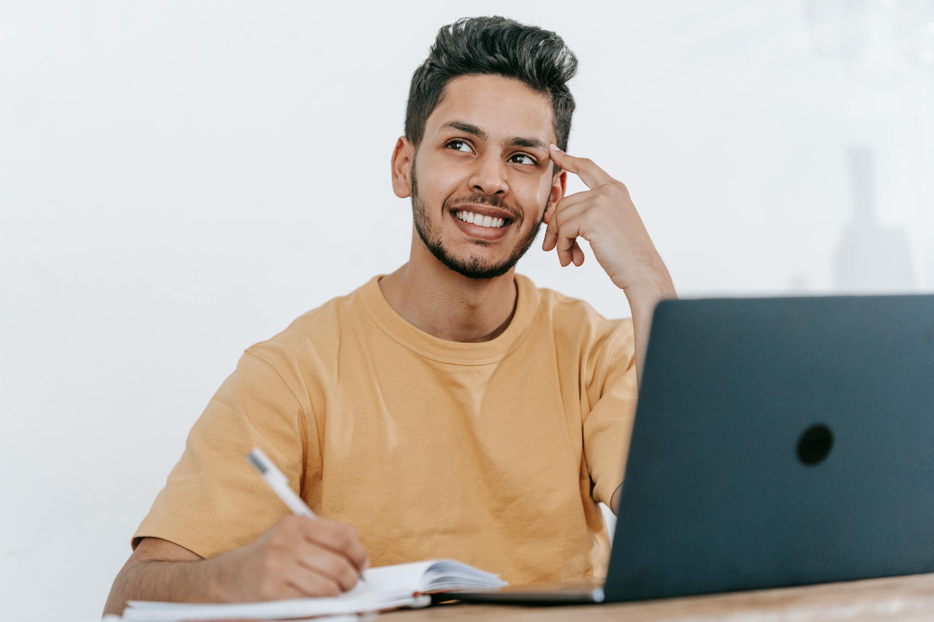 Cuan Terus! Asah Foresight Skill: Jurus Teropong Bisnis Anti Bangkrut di Era Digital